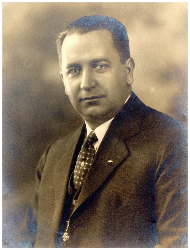 Figure I. Portrait of Dr. Ray C. Bunch, c. 1920s.